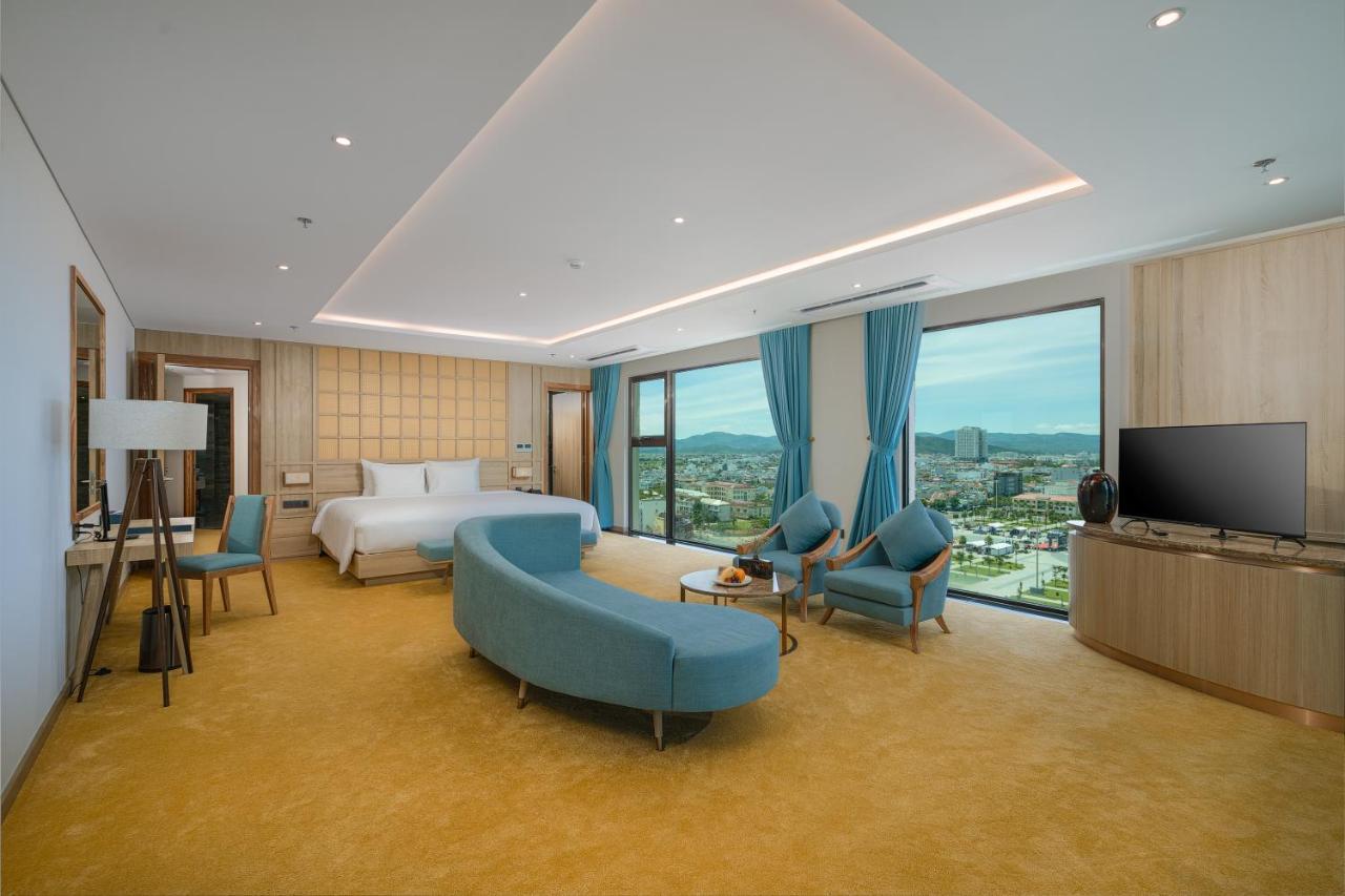 Sala Grand Tuyhoa Hotel Tuy Hoa Exteriér fotografie